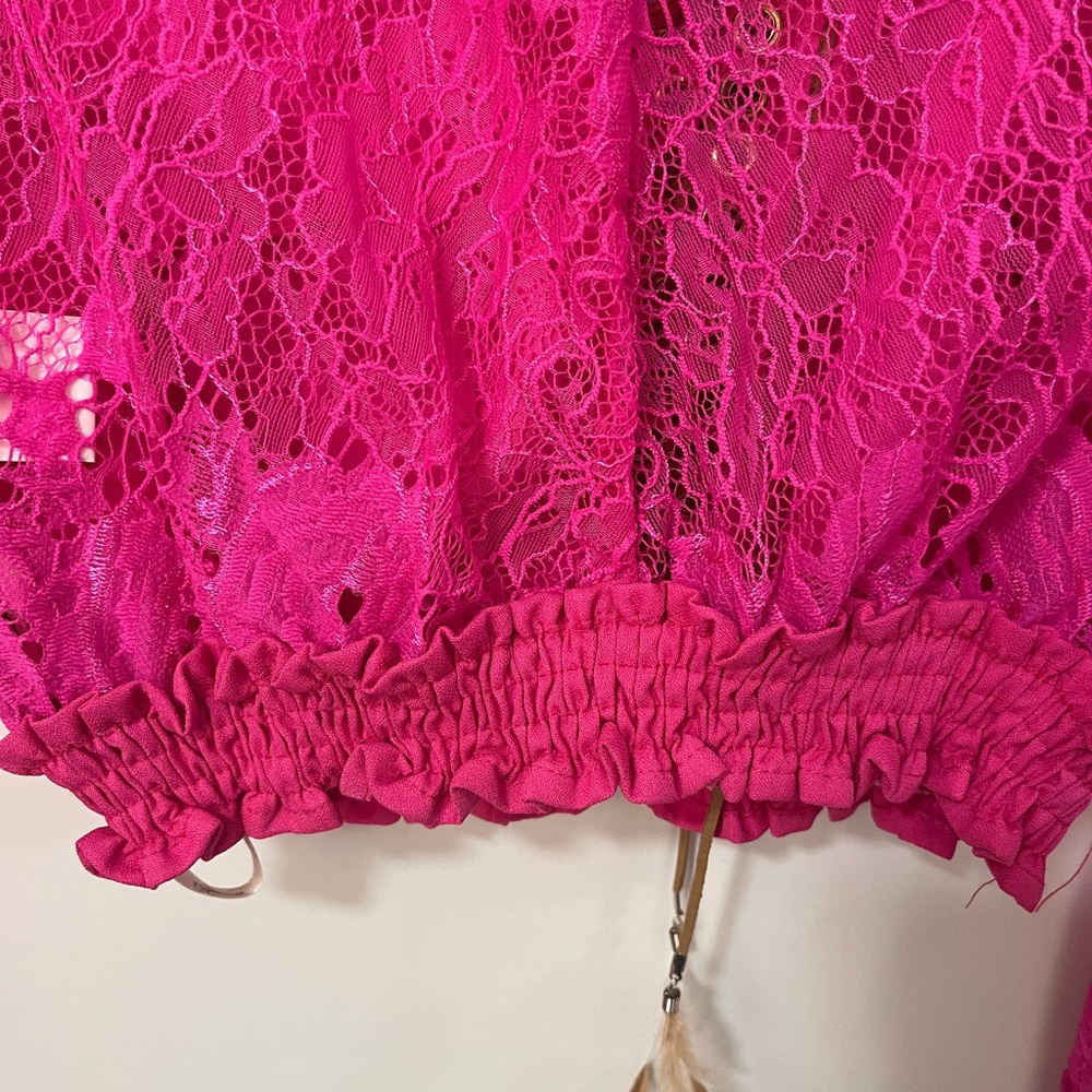 Pink eyelet top - Picture 3 of 11
